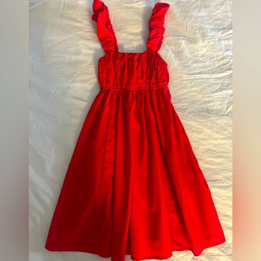Red/pink ruffled dress